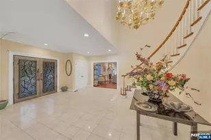 9 Cameron Rd, Saddle River, NJ 07458 - Photo 5