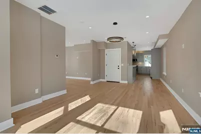 49 Park Avenue 2 #2, Madison, NJ 07940 - Photo 3