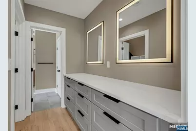 49 Park Avenue 2 #2, Madison, NJ 07940 - Photo 11