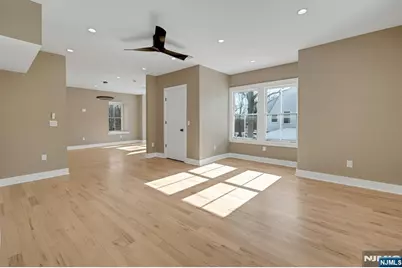 49 Park Avenue 2 #2, Madison, NJ 07940 - Photo 7