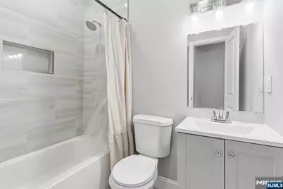 204 19th Avenue, Irvington, NJ 07111 - Photo 9