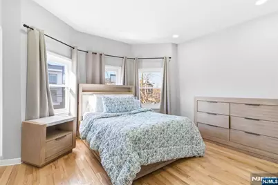 204 19th Avenue, Irvington, NJ 07111 - Photo 7