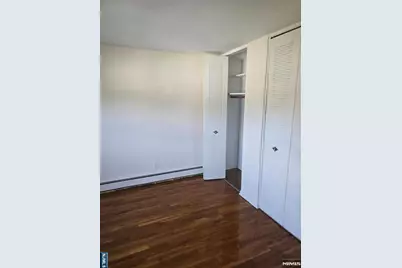 475 Grand Avenue 3B #3B, Palisades Park, NJ 07650 - Photo 9