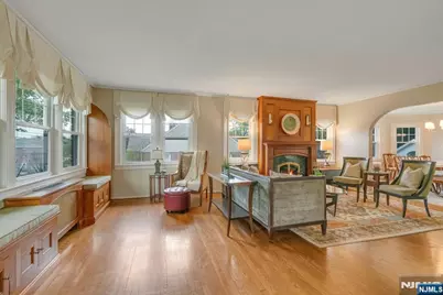 354 Liberty Avenue, Hillsdale, NJ 07642 - Photo 5