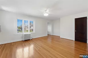 54 Pomander Walk, Ridgewood, NJ 07450 - Photo 17