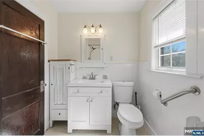 54 Pomander Walk, Ridgewood, NJ 07450 - Photo 15