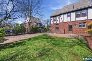 54 Pomander Walk, Ridgewood, NJ 07450 - Photo 29