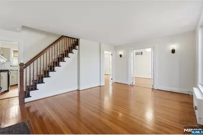 54 Pomander Walk, Ridgewood, NJ 07450 - Photo 5