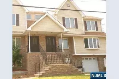180 Myrtle Avenue, Fort Lee, NJ 07024 - Photo 1