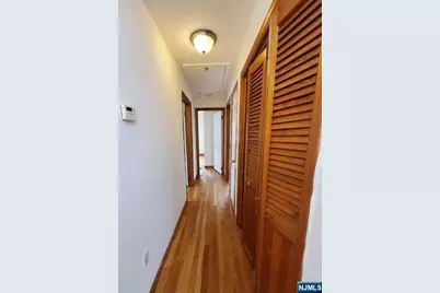 180 Myrtle Avenue, Fort Lee, NJ 07024 - Photo 13