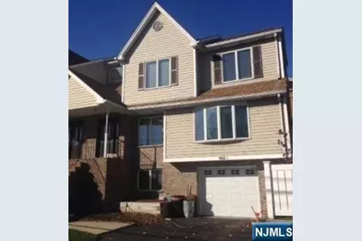 180 Myrtle Avenue, Fort Lee, NJ 07024 - Photo 3