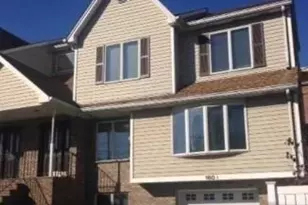180 Myrtle Ave, Fort Lee, NJ 07024 - Photo 3