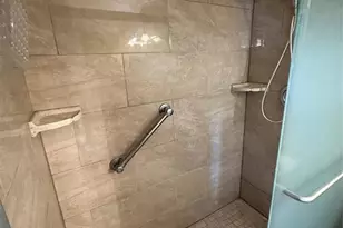 320 Anderson Ave 3D, Fairview, NJ 07022 - Photo 5