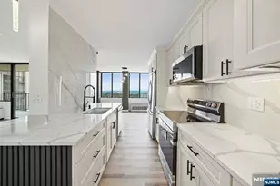 300 Winston Dr 2802, Cliffside Park, NJ 07010 - Photo 1