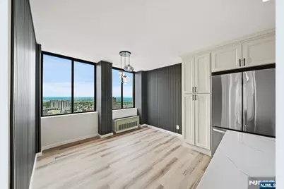 300 Winston Drive 2802 #2802, Cliffside Park, NJ 07010 - Photo 5