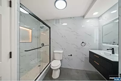 300 Winston Drive 2802 #2802, Cliffside Park, NJ 07010 - Photo 19