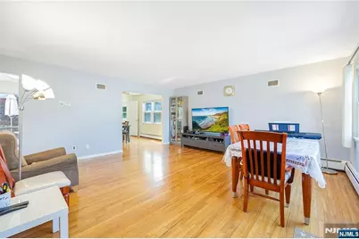 410 Mayer Court 1st Fl With #1st Fl with, Ridgefield, NJ 07657 - Photo 5