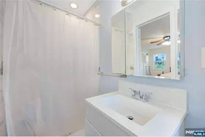 410 Mayer Court 1st Fl With #1st Fl with, Ridgefield, NJ 07657 - Photo 15