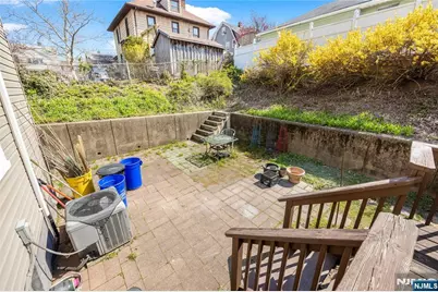 410 Mayer Court 1st Fl With #1st Fl with, Ridgefield, NJ 07657 - Photo 17