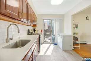 410 Mayer Ct 1st Fl With, Ridgefield, NJ 07657 - Photo 11