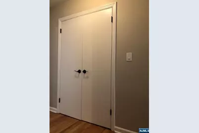 421 North Avenue 2nd Floor #2nd Floor, Fort Lee, NJ 07024 - Photo 7