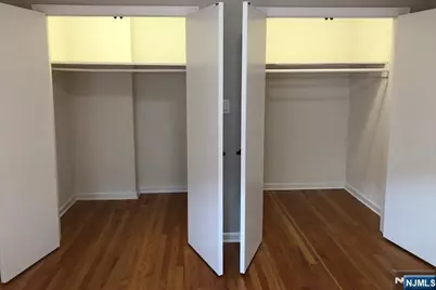 421 North Avenue 2nd Floor #2nd Floor, Fort Lee, NJ 07024 - Photo 21