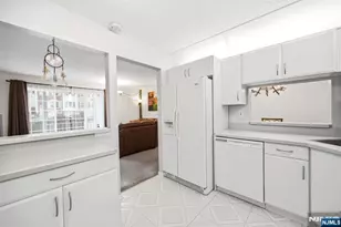 475 Quince Ct, Mahwah, NJ 07430 - Photo 11