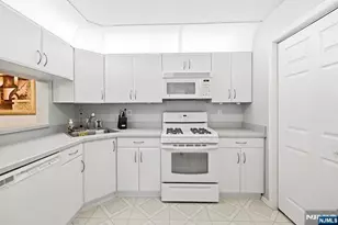 475 Quince Ct, Mahwah, NJ 07430 - Photo 13