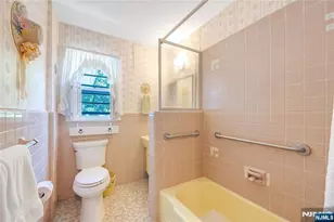156 Cedar Ave, Hackensack, NJ 07601 - Photo 21