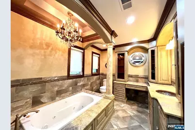 610 Glasmere Road, Mahwah, NJ 07430 - Photo 11