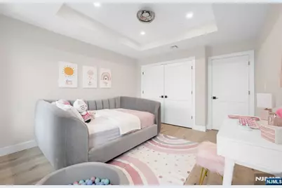 188 Broadway 9 #9, Woodcliff Lake, NJ 07677 - Photo 25