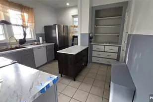 170 Spring St, Passaic, NJ 07055 - Photo 3