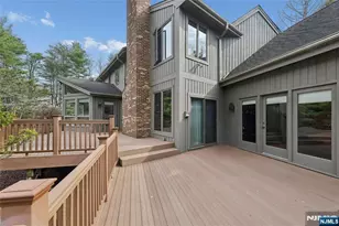 9 Toboggan Ridge Rd, Saddle River, NJ 07458 - Photo 13