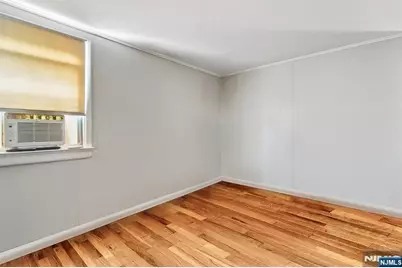 103 Glenbrook Parkway, Englewood, NJ 07631 - Photo 5