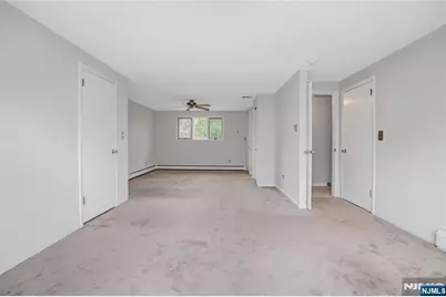 31 Collins Avenue, Closter, NJ 07624 - Photo 21