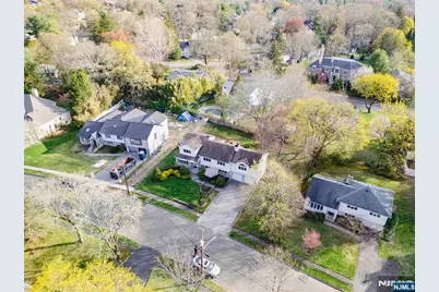 31 Collins Avenue, Closter, NJ 07624 - Photo 35