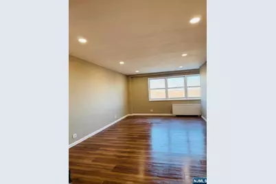 39 E 39th Street 6D #6D, Paterson, NJ 07514 - Photo 7