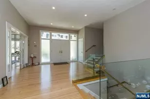 192 Stonehurst Dr, Tenafly, NJ 07670 - Photo 3