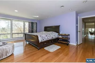 192 Stonehurst Drive, Tenafly, NJ 07670 - Photo 15