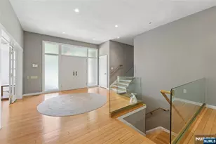 192 Stonehurst Dr, Tenafly, NJ 07670 - Photo 3