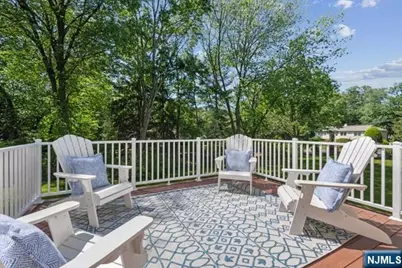 204 Deerfield Lane, Franklin Lakes, NJ 07417 - Photo 29