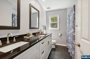 204 Deerfield Ln, Franklin Lakes, NJ 07417 - Photo 19