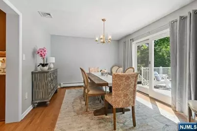 204 Deerfield Lane, Franklin Lakes, NJ 07417 - Photo 7