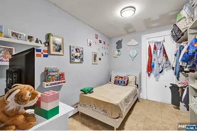 513 11th Street, Union City, NJ 07087 - Photo 11