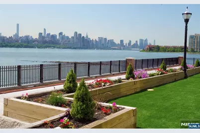 15 Somerset Lane 520 #520, Edgewater, NJ 07020 - Photo 31