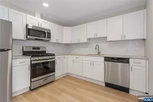 127 Main Street 2A, Bloomingdale, NJ 07403 - Photo 7