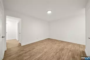 2200 Center Ave D1, Fort Lee, NJ 07024 - Photo 3