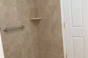 526 Bushes Ln, Elmwood Park, NJ 07407 - Photo 17