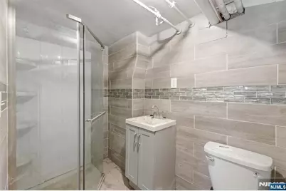 301 Ellis Avenue, Irvington, NJ 07111 - Photo 35