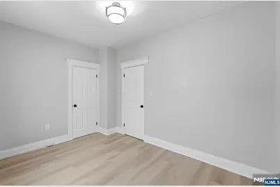 301 Ellis Avenue, Irvington, NJ 07111 - Photo 27